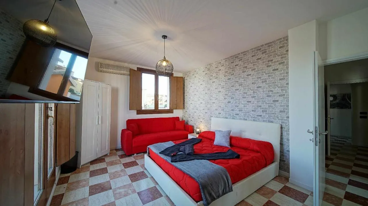 Destiny Home 7 Verona Fiera 0*,  Italien
